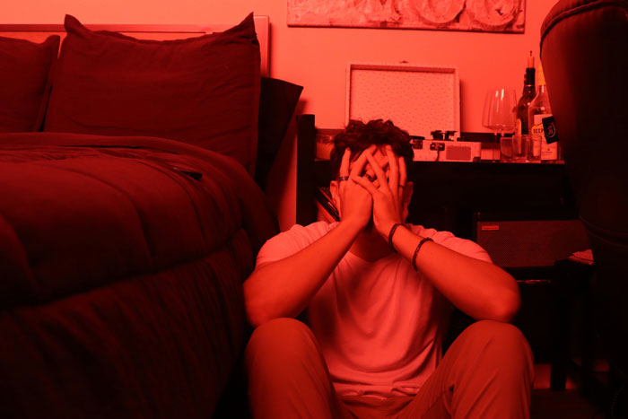 Dude Opens Up About How He Ruined Relationship With Just One Typo While Texting, Seeks Support