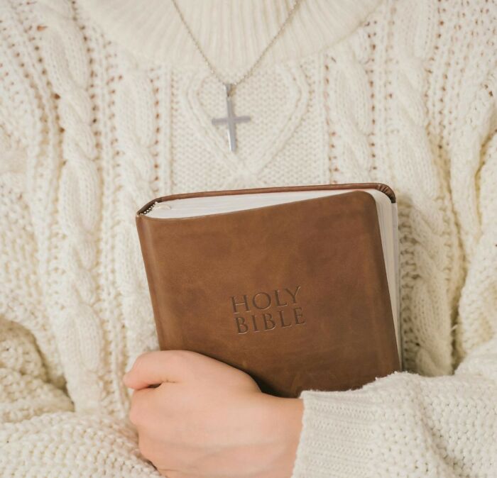 “What Was The Worst Or Craziest Thing You Saw At A Stag Or Bachelorette Party?” (30 Stories)