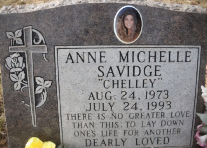 Woman Asks The Internet For Help Finding The Boy Her Mom Lost Her Life Saving 30 Years Ago Woman Asks The Internet For Help Finding The Boy Her Mom Lost Her Life Saving 30 Years Ago