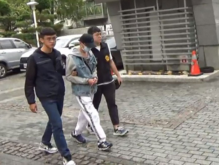 Insurance Scam Backfires After College Student Winds Up In Jail With No Legs