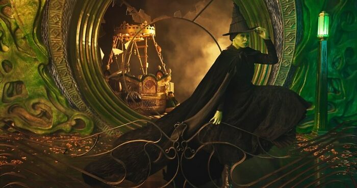 New Photos Of Ariana Grande, Cynthia Erivo From “Wicked” Has Fans Saying: “Most Anticipated Movie This Year” New Photos Of Ariana Grande, Cynthia Erivo From “Wicked” Has Fans Saying: “Most Anticipated Movie This Year”