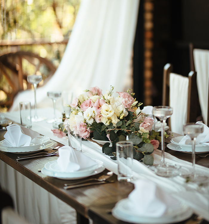 Woman Shares “Missed RSVP” Cards For “Inconsiderate” Wedding Guests Who Didn’t Reply By Deadline Woman Shares “Missed RSVP” Cards For “Inconsiderate” Wedding Guests Who Didn’t Reply By Deadline