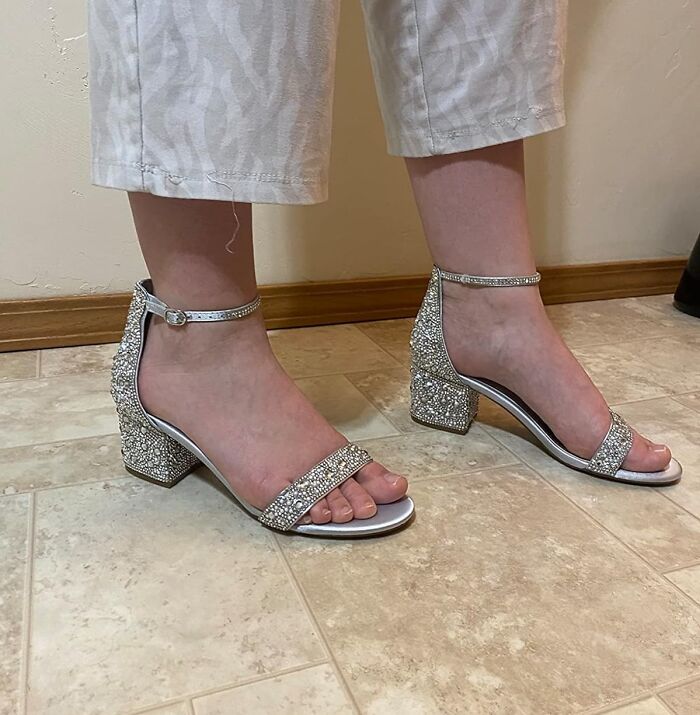 Step Into Comfort And Style With Women's Low-Chunk Low Heel Pump Sandals: Elevate Your Look With Ease