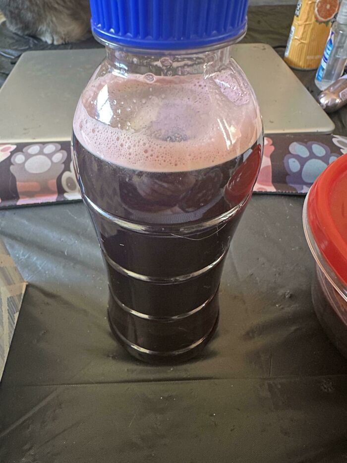 Is It Weird To Drink Jello Without Letting It Set? I Like To Mix The Packet In A Bottle With Hot Water And Enjoy It Like That