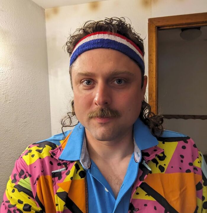 Unleash Your Inner Weirdo With The Bobcat Costume Mullet Headband Wig