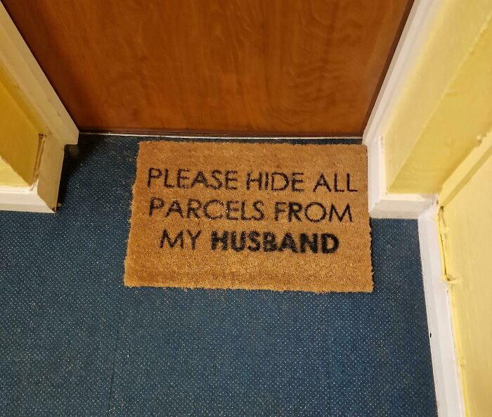 As Someone Who Times The Arrival Of Their Pacels Carefully, This Gave Me A Chuckle