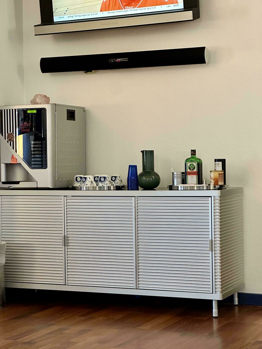 My Dentist Has A Jägermeister-Option Next To The Water/Coffee Station