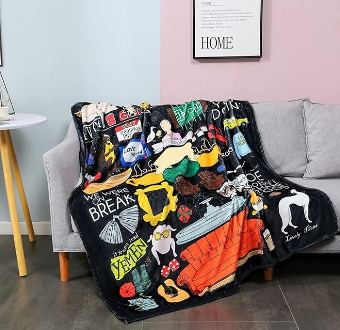 Pivot Into Comfort: The Coziest Friends Blanket