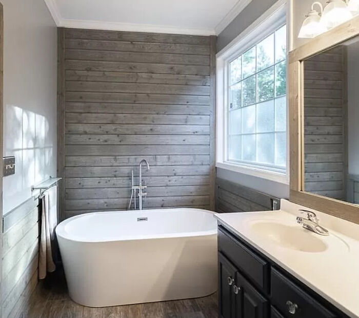 Unpopular Opinion? I Hate This Bathroom