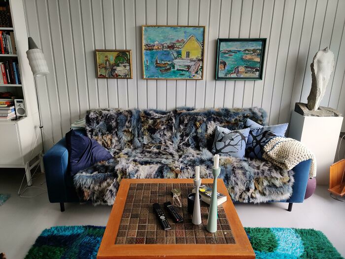 Was Told To Post This Here! :) My Mom Bought A Massive Fur Blanket Made Exclusively From Roadkill