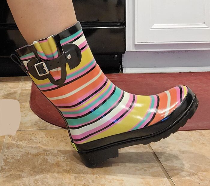 Conquer The Elements In Style With Waterproof Mid Rain Boot: Stay Dry And Fashionable Through Any Weather