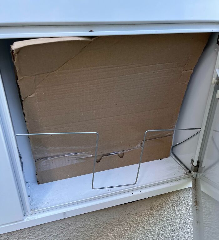 DHL Shoved My Vinyl Record Into My Mailbox. Took Me About 5 Minutes To Carefully Get It Out. Vinyl And Cover Are Bent