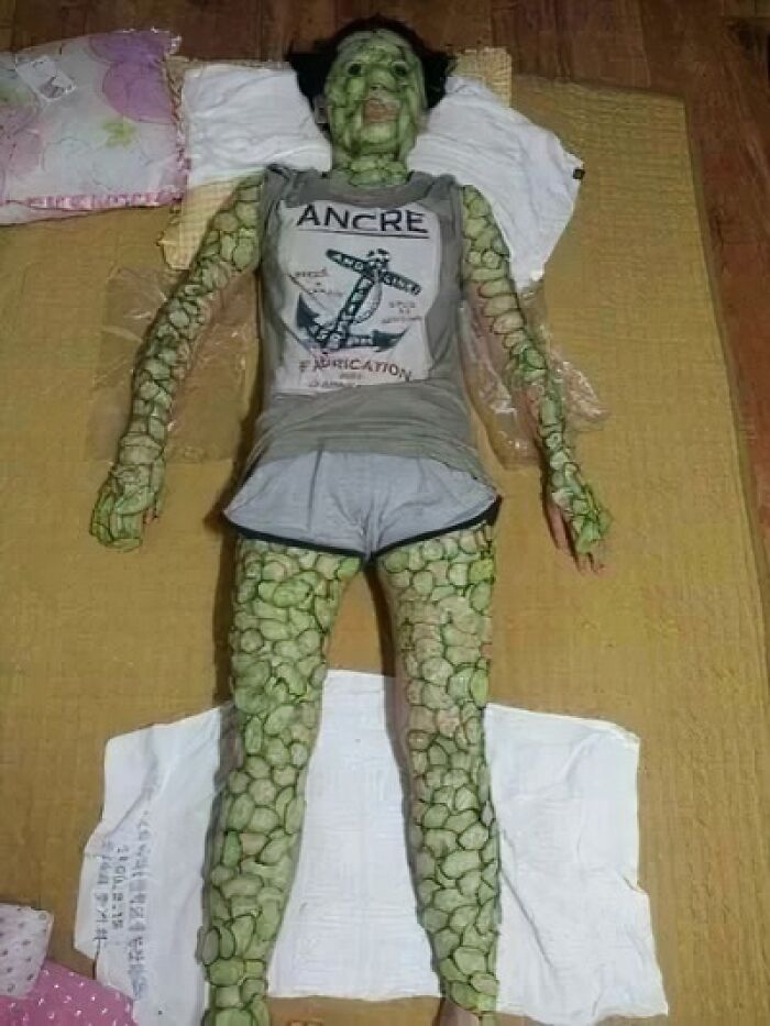 Cursed_spa