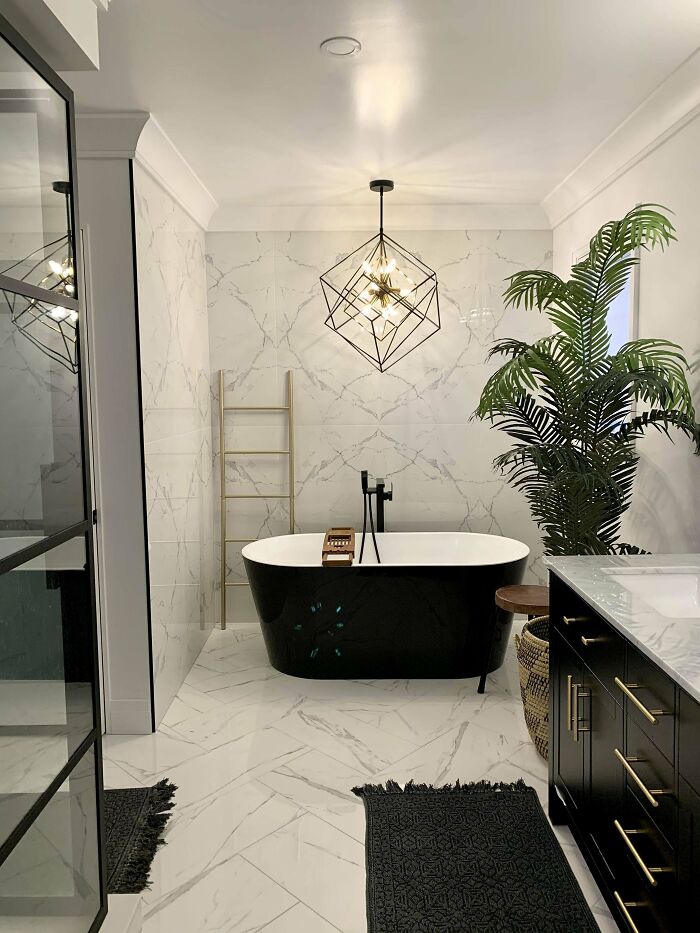 Updates To My In-Law’s Master Bath! Not Done Just Yet But Thought I’d Show You The Progress 