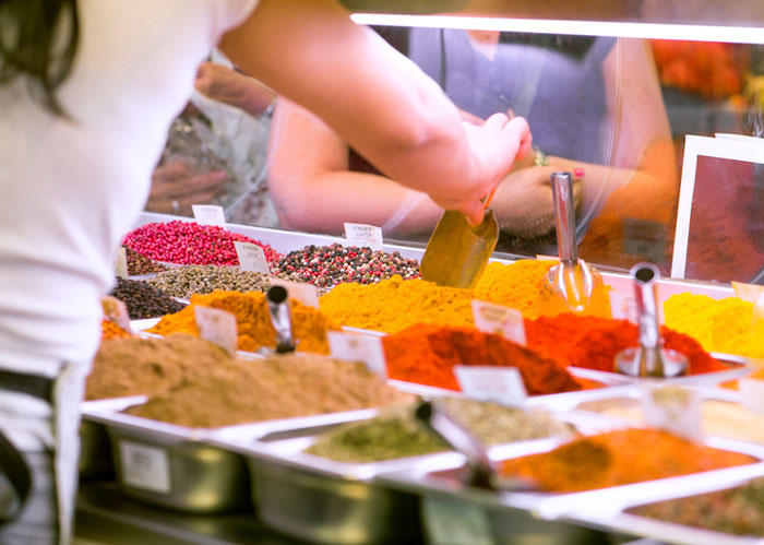 &ldquo;This Is Why You Live Together Before You Get Married&rdquo;: Couple&rsquo;s Drama Ensues Over Indian Food