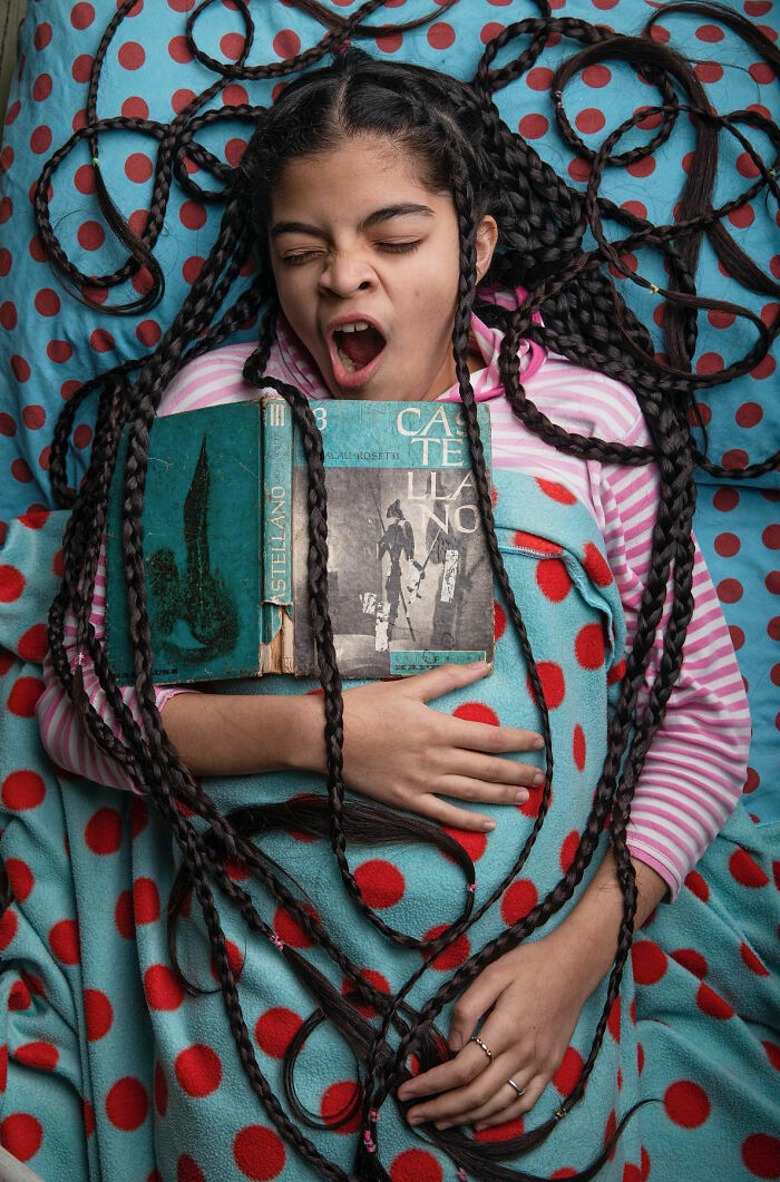 Argentine Photographer Has Been Photographing Women With Long Hair In Latin America For 17 Years