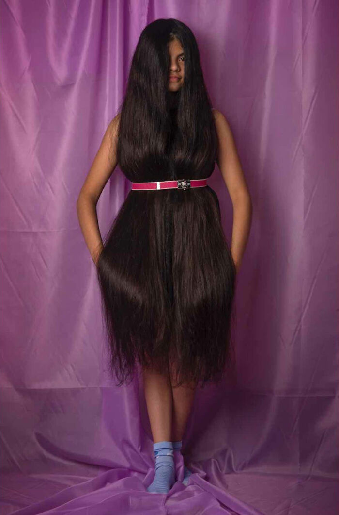 Argentine Photographer Has Been Photographing Women With Long Hair In Latin America For 17 Years