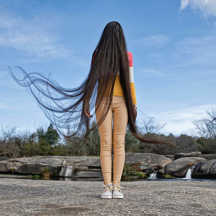 Argentine Photographer Has Been Photographing Women With Long Hair In Latin America For 17 Years