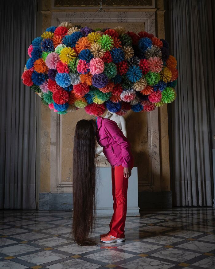 Argentine Photographer Has Been Photographing Women With Long Hair In Latin America For 17 Years