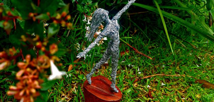 Here Are Some Of The Best Wire Sculptures I've Made