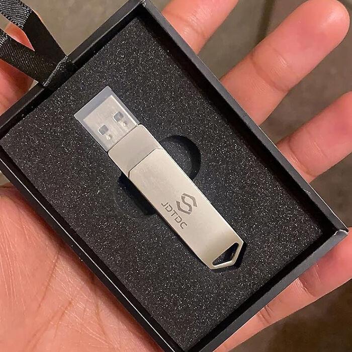 Expand Your Phone Memory Effortlessly: The 128gb iPhone Photo Stick - Great Solution For Extra Storage On The Go