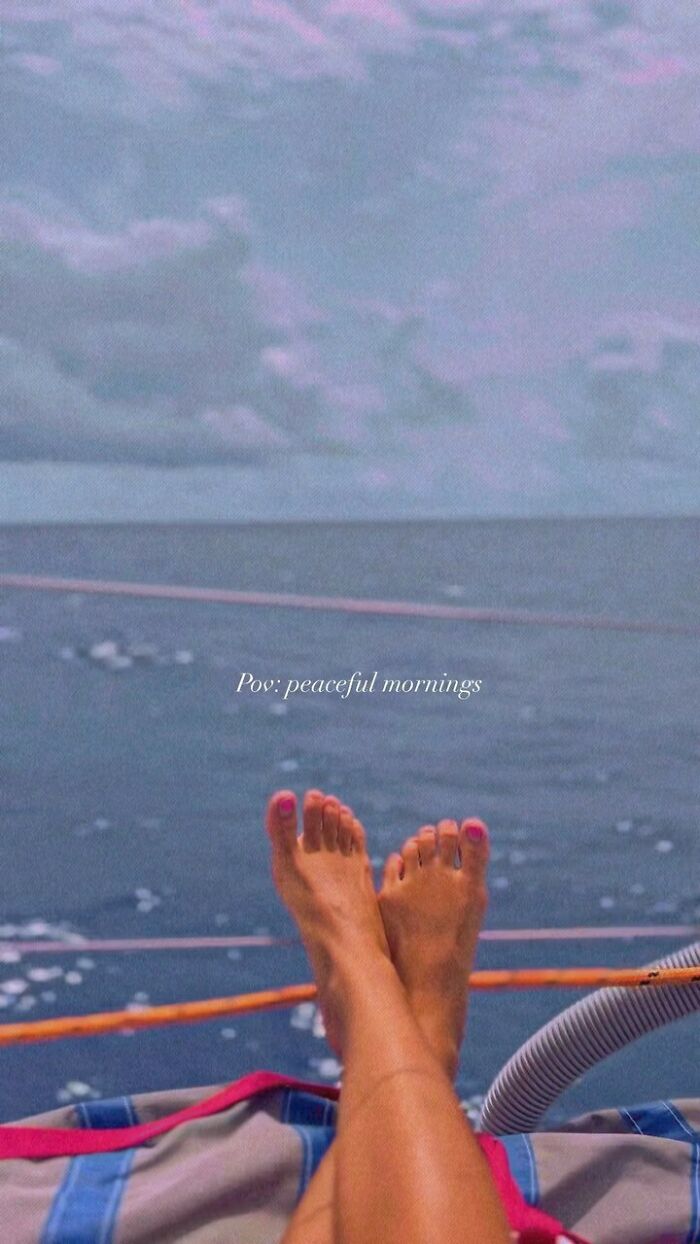 A Remarkable Woman&rsquo;s Quest Over The Ocean: The First American Woman To Sail Around The World Solo