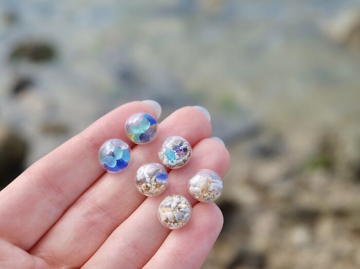 I Made Jewellery Using Shells From An Enchanting Beach