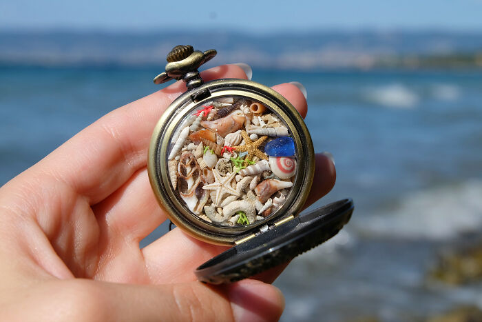 I Made Jewellery Using Shells From An Enchanting Beach