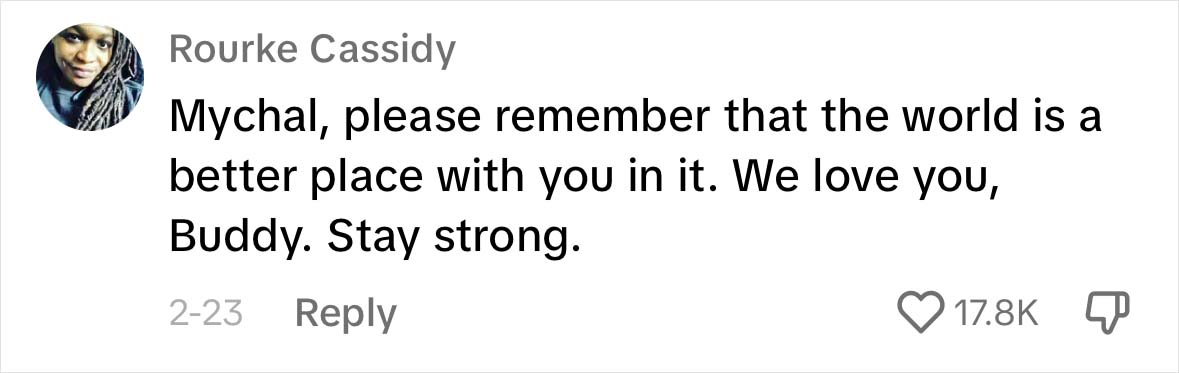 Trolls Targeted TikTok Librarian, Now He’s Quitting To Rediscover Joy Trolls Targeted TikTok Librarian, Now He’s Quitting To Rediscover Joy