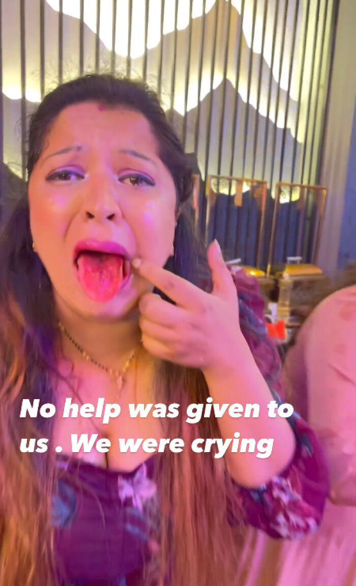 Diners Puke Blood After Being Served Dry Ice Instead Of Mouth Freshener; Manager Arrested