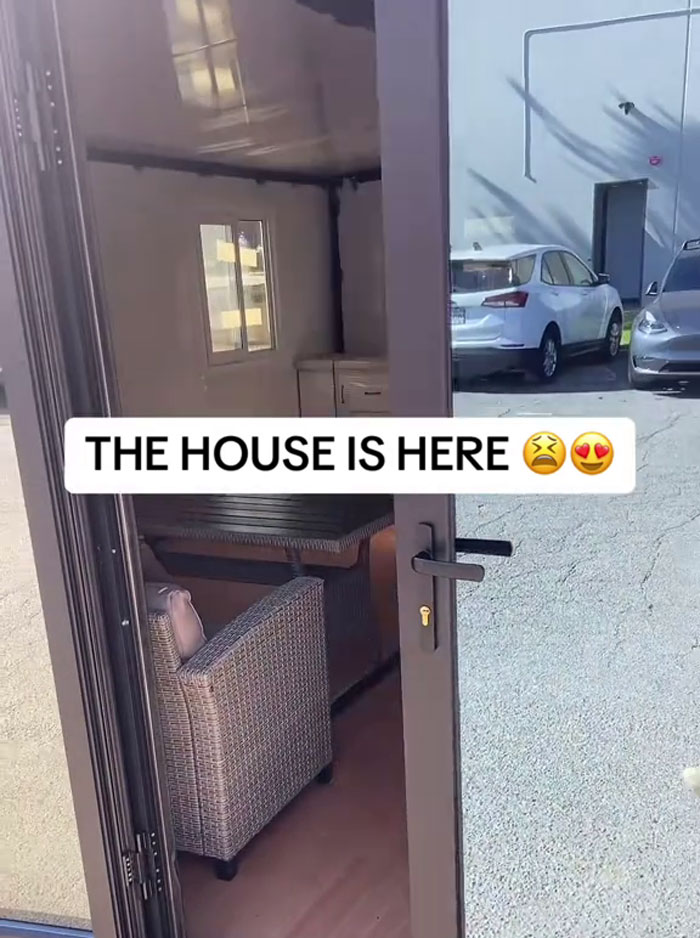 TikToker Unveils What His New $26K Prefab Amazon House Looks Like, Gains Over 20M Views - 6