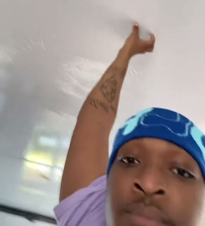 TikToker Unveils What His New $26K Prefab Amazon House Looks Like, Gains Over 20M Views - 11