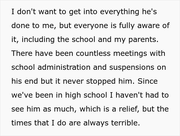 Teen’s Mom Chooses His Bully As Her TA, Boy Cuts Off Mother Completely And Decides To Move Out At 18 - 5