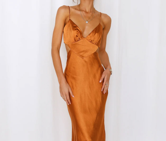 Woman Asks If Her Dress Was Really Inappropriate After Bride Makes A Scene