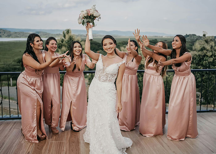 Pretty In Pink: Tomboy Throws A Fit Over Bridesmaid Dress, Threatens To Skip Sister&rsquo;s Wedding
