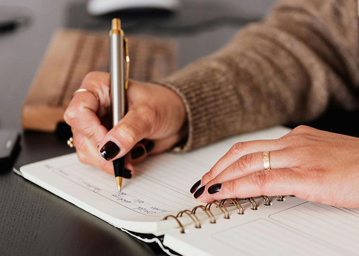 Pretty In Pink: Tomboy Throws A Fit Over Bridesmaid Dress, Threatens To Skip Sister&rsquo;s Wedding