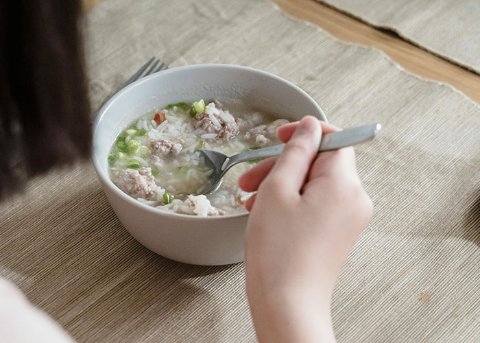 CEO Gives Power-Hungry Daughter A Taste Of The Real World After She Bans Janitors’ Lunch Break - 17