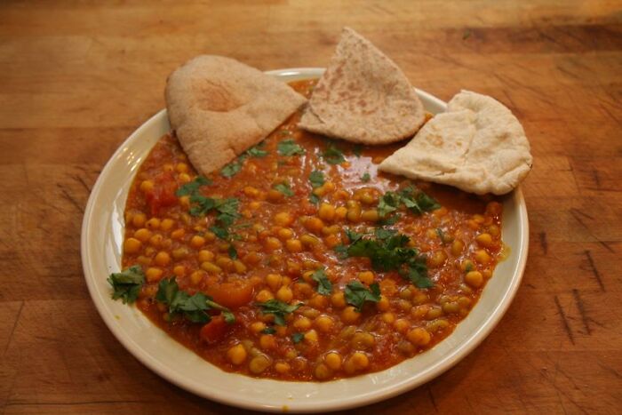 33 People Share The 'Poverty Food' Of 2024