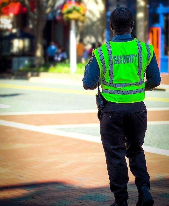 50 People Who Made A Critical Mistake During The First Day On The Job And Got Fired - 7