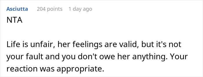 Woman Meets Bio Brother Who She Last Saw 20 Years Ago, Gets Upset As He Doesn’t Take Her Right In Woman Meets Bio Brother Who She Last Saw 20 Years Ago, Gets Upset As He Doesn’t Take Her Right In