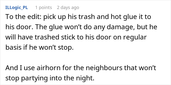 Loud Frat Boy Refuses To Keep The Volume Down, Gets A Dose Of Karma When Woman Retaliates - 33