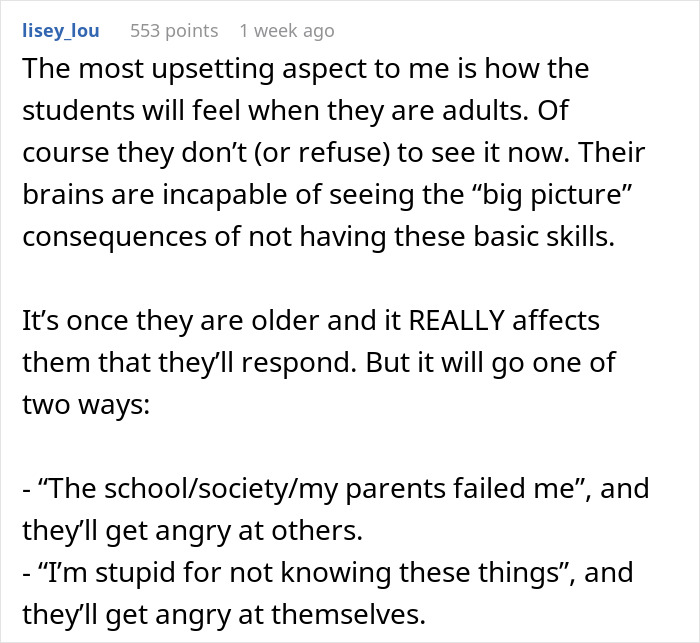 “The Ugly Truth”: Teacher At Breaking Point As Students Can’t Handle Simple Tasks “The Ugly Truth”: Teacher At Breaking Point As Students Can’t Handle Simple Tasks