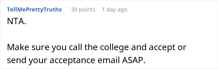 “I Yelled More Than I Ever Had”: Mom Hides News Of Dream College Acceptance Letter From 17 Y.O. “I Yelled More Than I Ever Had”: Mom Hides News Of Dream College Acceptance Letter From 17 Y.O.