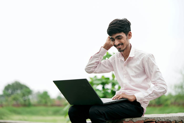 Company Bought An AI Machine To Answer Internal Questions, And It Malfunctions So Bad It’s Funny - 5