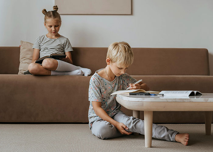 Dad Is Crushed After Daughter Calls Him Out For Abandoning Her In Favor Of His New Marriage