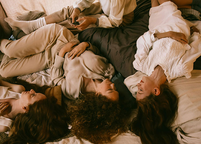 Guy Shares The Most Random Things That Are Absolutely Embarrassing, Here Are 30 Of Them