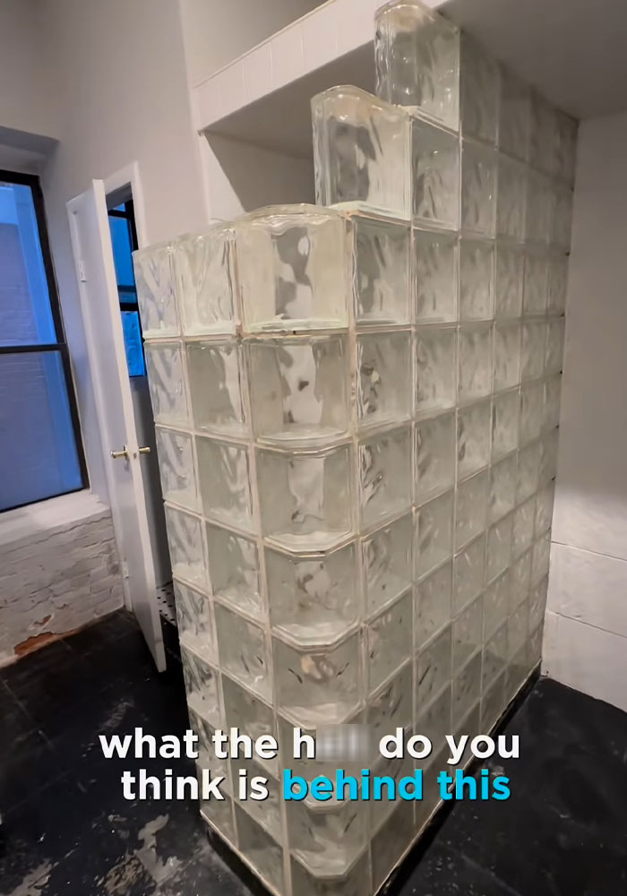 &ldquo;The Worst Design Layout&rdquo;: Realtor Shares Tour Of &ldquo;Absurd&rdquo; NYC Studio Apartment Listed For $3,500