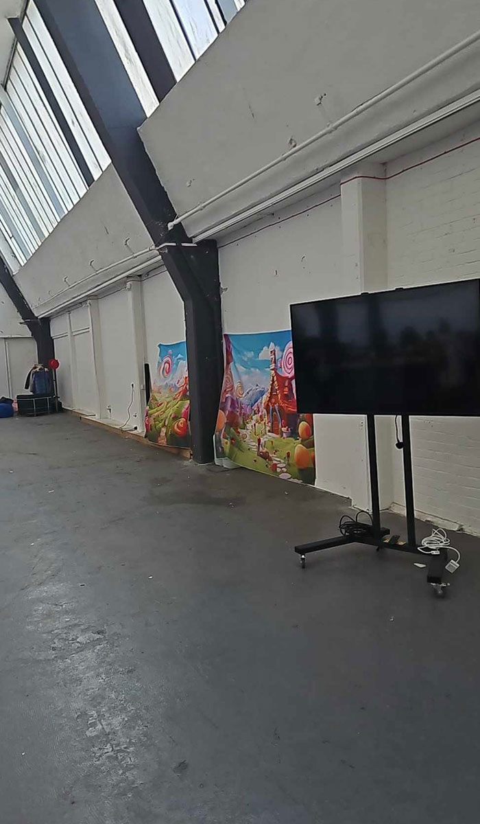 “The Cursed Wonka Tour”: The Best Reactions To The Failed "Chocolate Factory" Experience In Glasgow “The Cursed Wonka Tour”: The Best Reactions To The Failed "Chocolate Factory" Experience In Glasgow