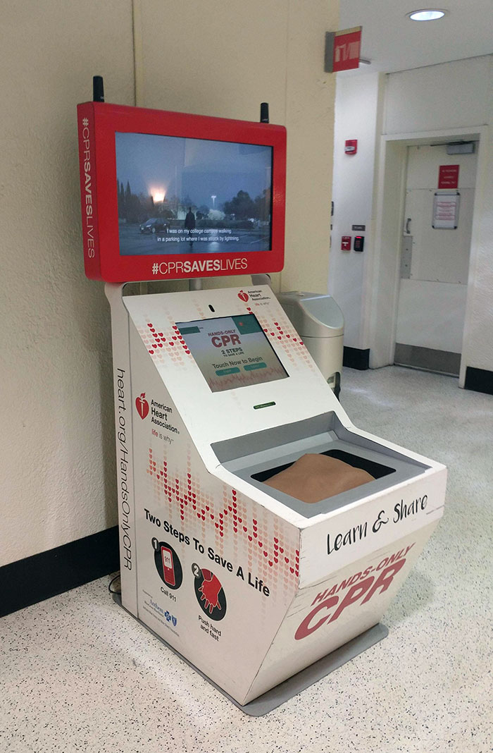 This Airport In Cleveland, Ohio, Has A Station Where You Can Learn CPR For Free