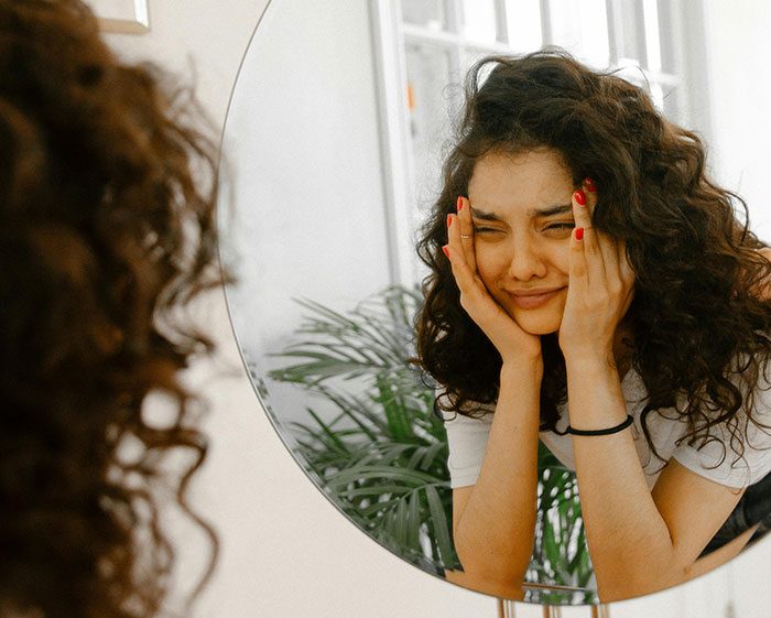 Man Doesn&rsquo;t Understand Why GF Didn&rsquo;t Appreciate His Gift, Gets A Reality Check